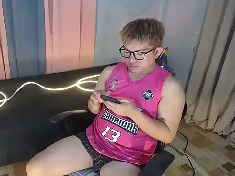 Fuckboii_intown Webcam show