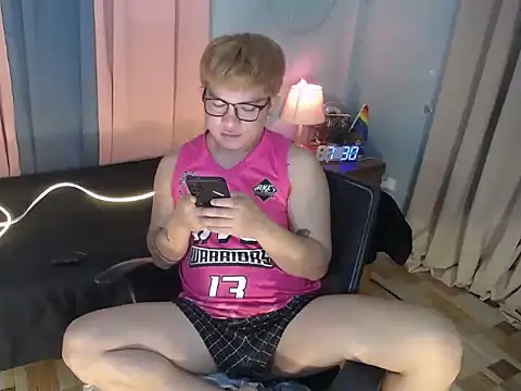Fuckboii_intown Adlı Modelin Web Kamerası Şovu