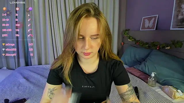 Rina_Panic's Live XXX Chat