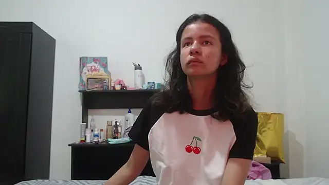 nathaly_jones_ Adlı Modelin Canlı XXX Sohbeti