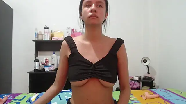 nathaly_jones_n Webbikameraesitys