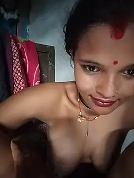 Chat XXX ao vivo de Maya_bhoji