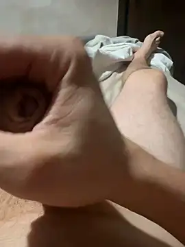 Flaquitocurioso webcam show