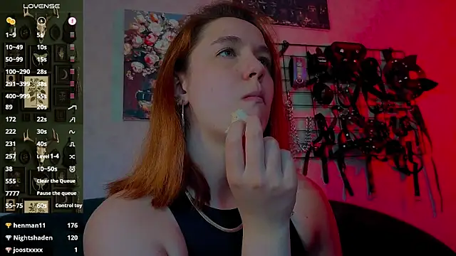 the_high_priestess' Webcam Show