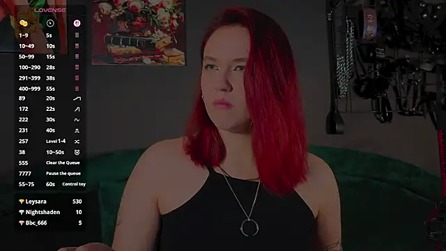 Serve_to_Alexa's Live XXX Chat