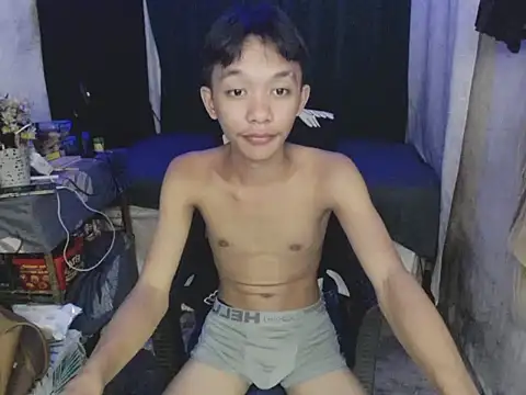 Innocentfucker Chat XXX in diretta