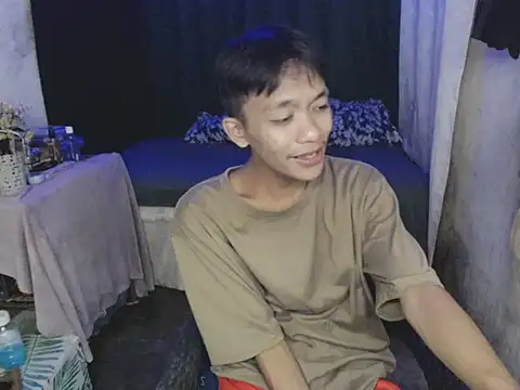 Innocentfucker Pertunjukan Webcam
