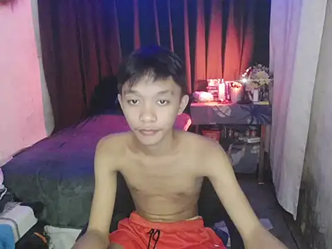 Innocentfucker Pertunjukan Webcam