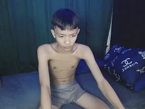 Innocentfucker Pertunjukan Webcam