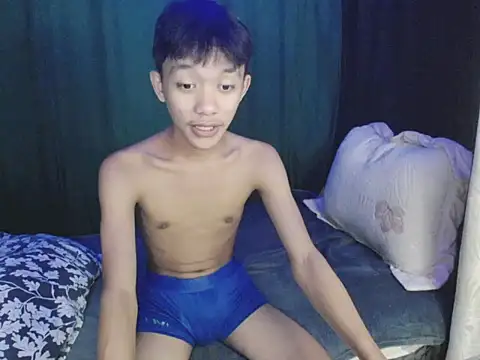 Innocentfucker Show Webcam