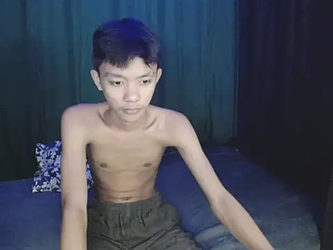 Innocentfuckern Webbikameraesitys