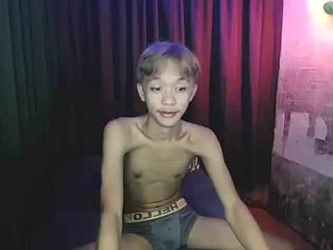 Pertunjukan Kamera Web Innocentfucker