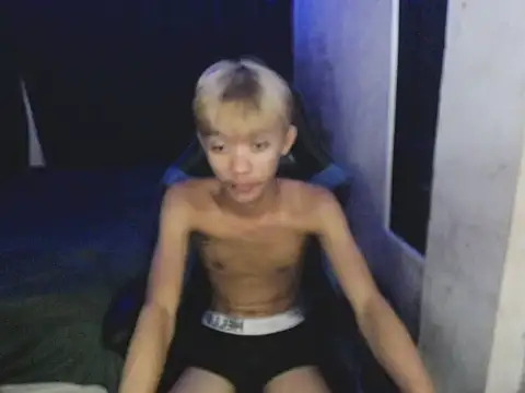 Innocentfucker Pertunjukan Webcam