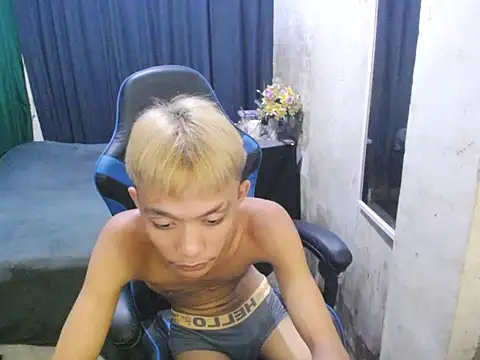 Innocentfucker Pertunjukan Webcam
