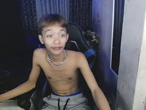 Innocentfucker Webcamshow