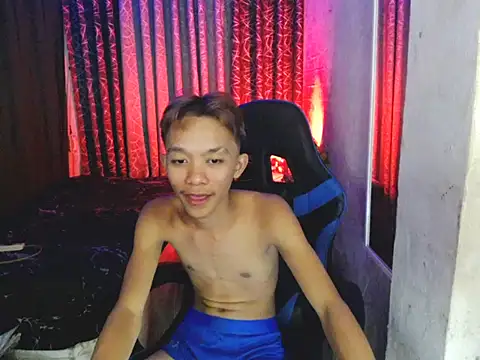 Innocentfucker – webcam-show