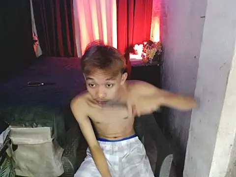 Innocentfucker's Webcam Show