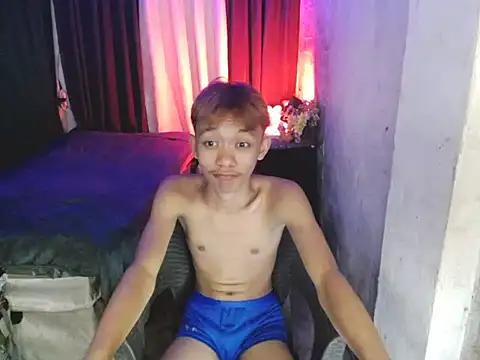 Innocentfucker Pertunjukan Webcam