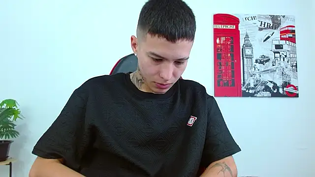 عرض كام Cumandres18