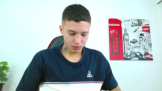 عرض كام Cumandres18