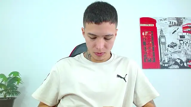 عرض كام Cumandres18