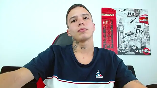 Show de Cumandres18 na webcam