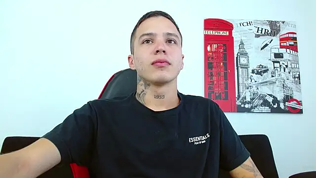 Show de Cumandres18 na webcam