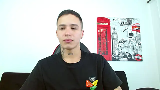 Cumandres18 Pertunjukan Webcam