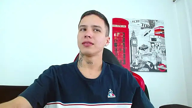 Cumandres18 Pertunjukan Webcam