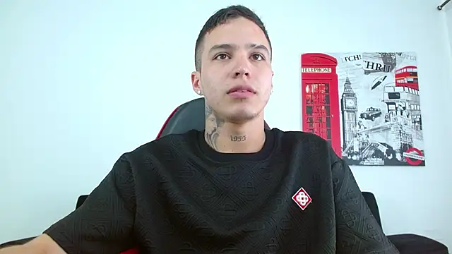 Show de Cumandres18 na webcam