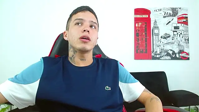 Show de webcam de Cumandres18