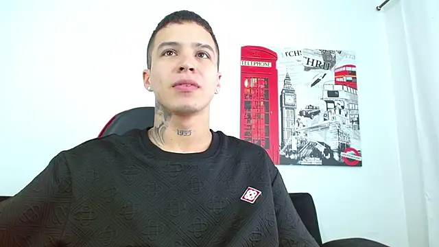 Cumandres18 Chat XXX in diretta