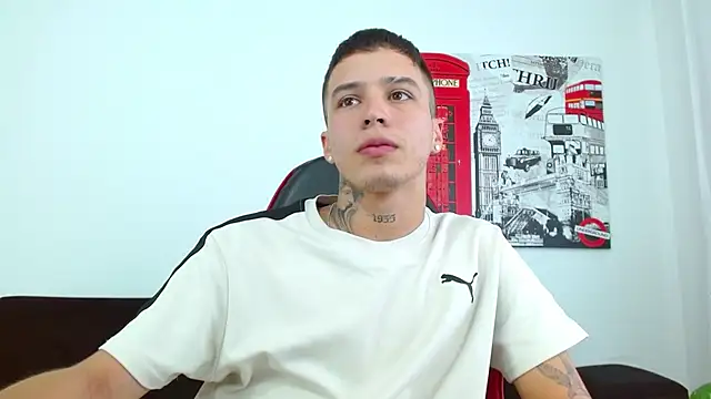 Cumandres18 Webcam Show
