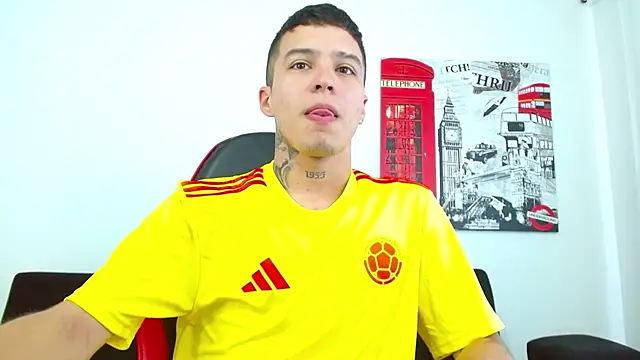 Show webcam de Cumandres18