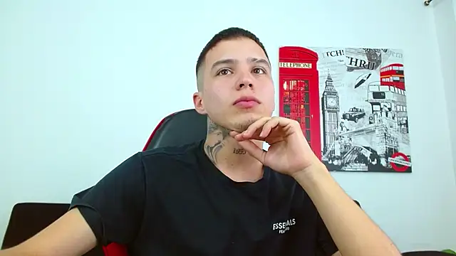 Cumandres18 Webcam Show
