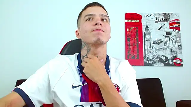 Cumandres18 Webcamshow