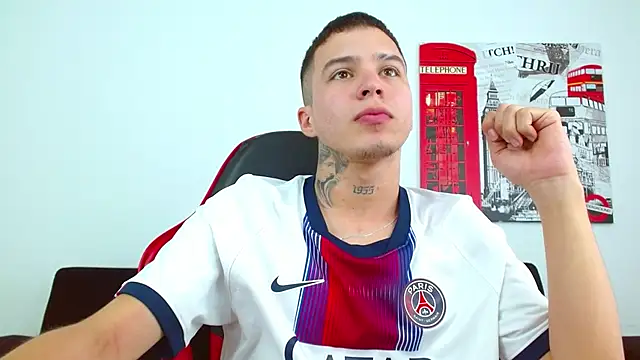 عرض كام Cumandres18
