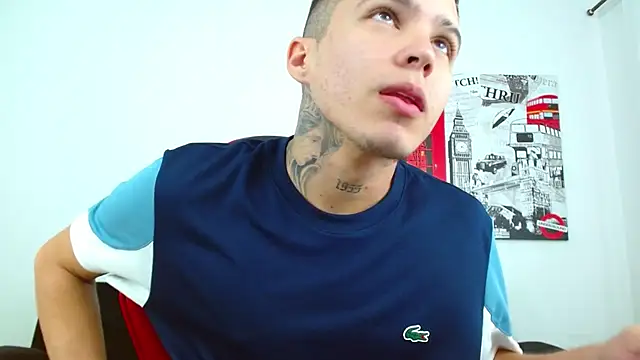 Cumandres18 Pertunjukan Webcam