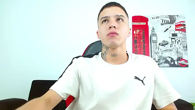 Cumandres18 Pertunjukan Webcam