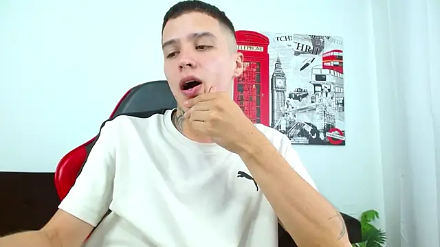 Cumandres18 Pertunjukan Webcam