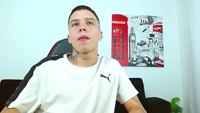 Cumandres18 Pertunjukan Webcam
