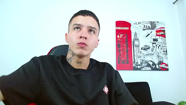 Вебкам-шоу Cumandres18