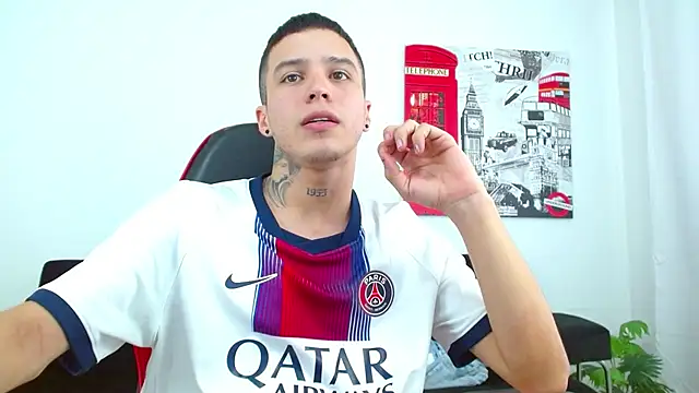 Cumandres18 – webcam-show