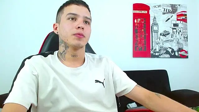 Cumandres18 Webcamshow