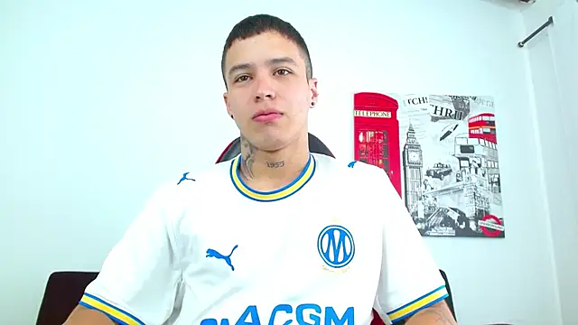Cumandres18 Pertunjukan Webcam