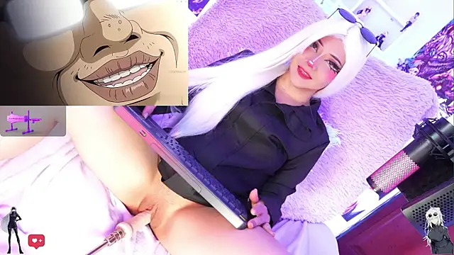 Kira-- 在線直播表演