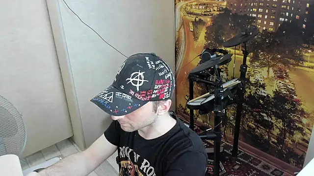 NakedDrums webkamerás műsora