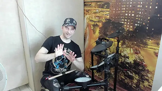 Webkamerová show NakedDrums