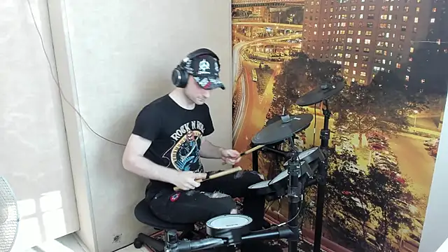NakedDrums Шоу с уебкамера