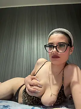 SirenLisa69 live XXX chat
